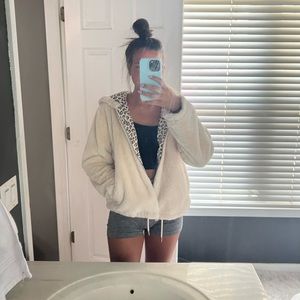 Forever 21 White/Cheetah Print Jacket